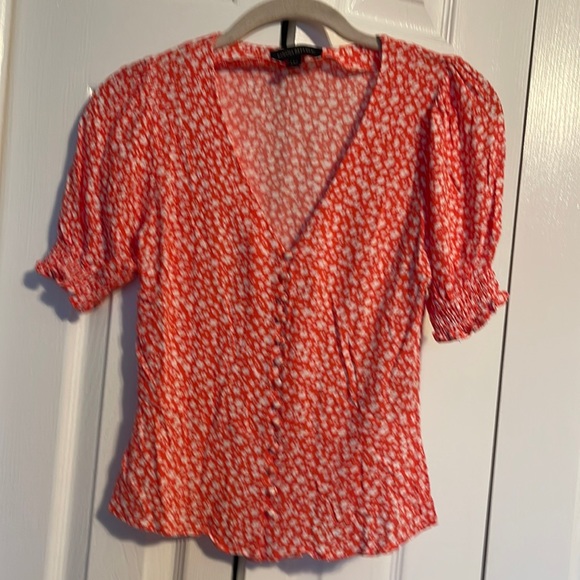 Banana Republic Tops - NWOT Banana Republic orange and white short sleeve button down blouse size XXS